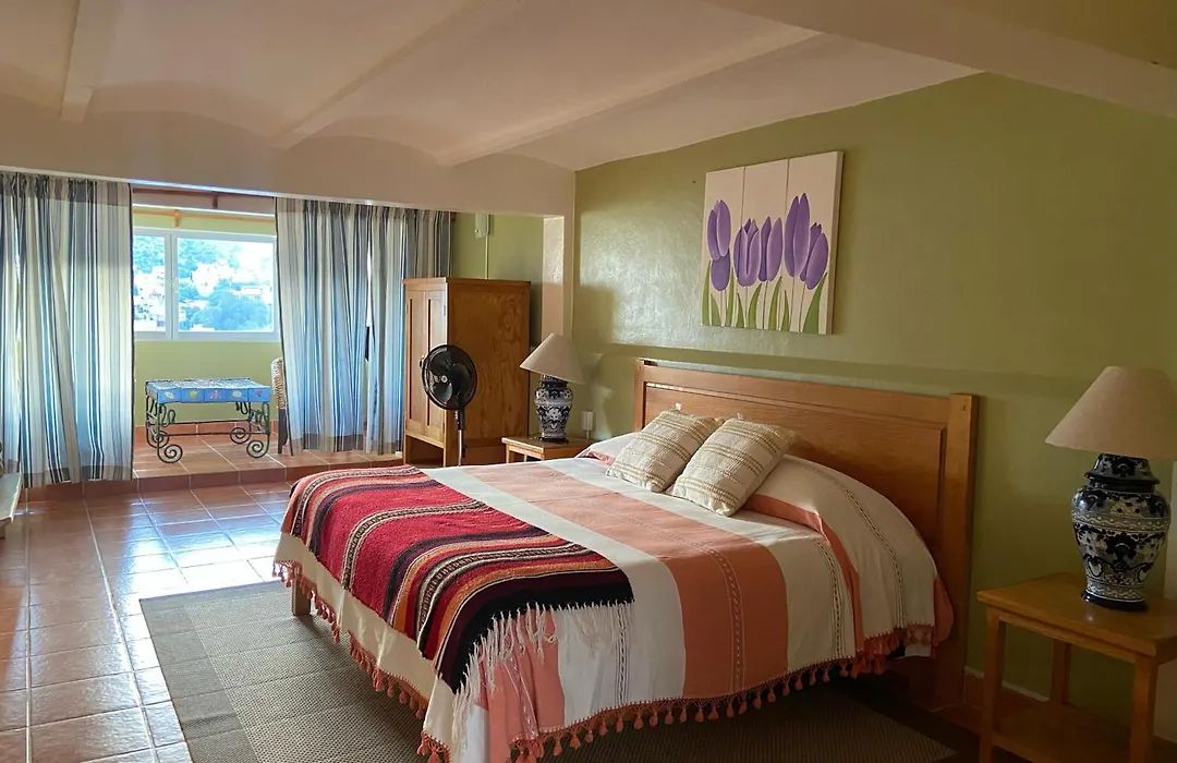 Casa Zuniga Extended Stay-1